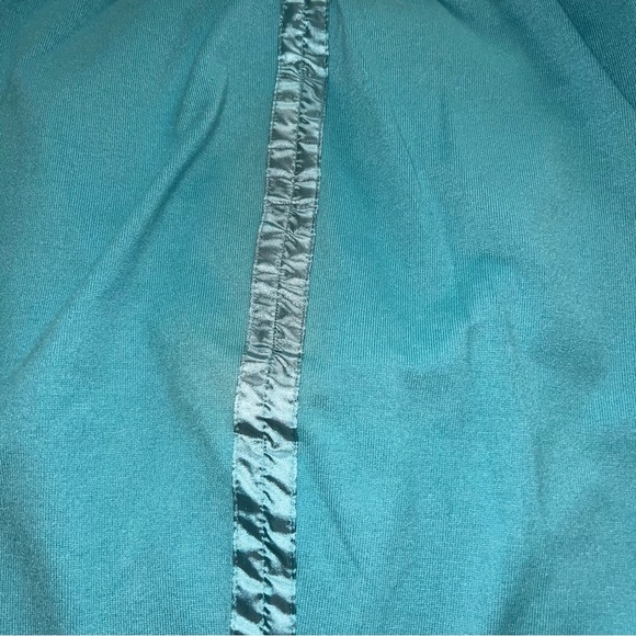 Monterey Bay 2-Piece Women’s Teal Sweatsuit – Size Medium - Picture 8 of 13